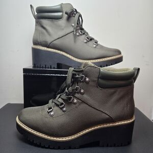 Sonoma Oleen Womens Hiking Boots 9.5 Outdoor Wear